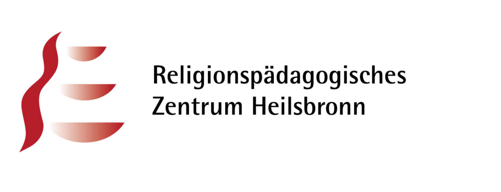 Logo des Religionspädagogischen Zentrums Heilsbronn mit stilisiertem roten und rosafarbenen E und dem Namen der Organisation in deutscher Sprache rechts daneben.